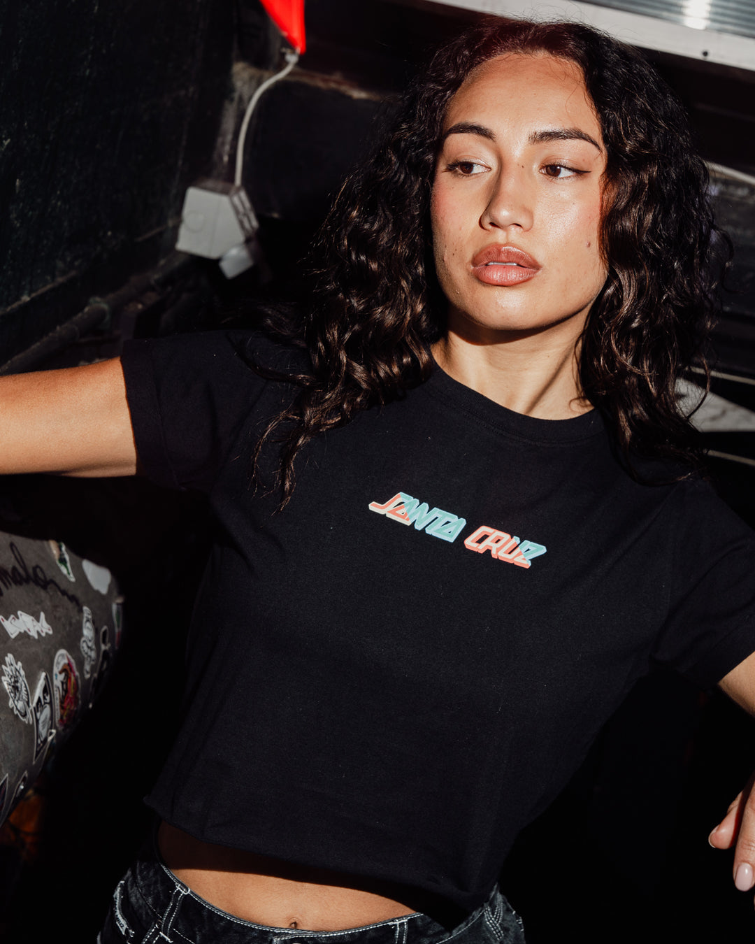 Split Block Strip Women's Cropped T-shirt Black